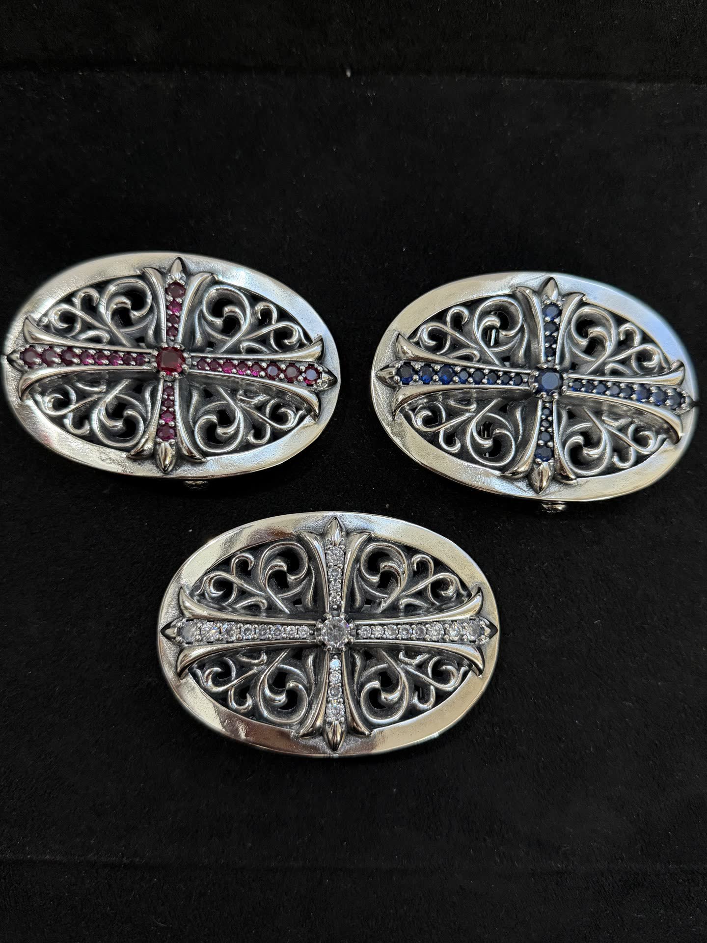 Chrome Hearts Elegant Filigree Cross Brooch with Gemstones